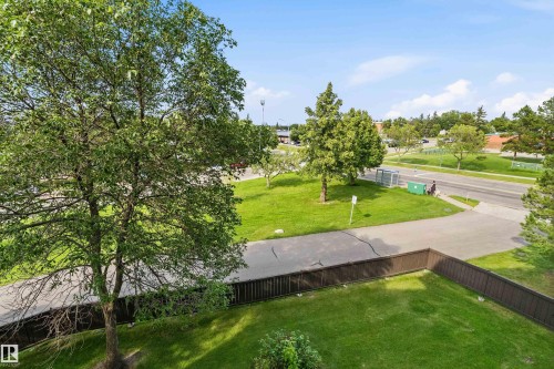 #315 5520 Riverbend Rd Nw, Edmonton, AB - Outdoor