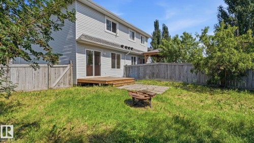 5507 163 Avenue Nw, Edmonton, AB - Outdoor