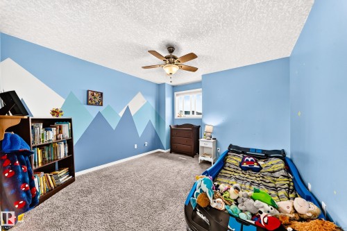 108 Houle Drive, Morinville, AB - Indoor Photo Showing Bedroom