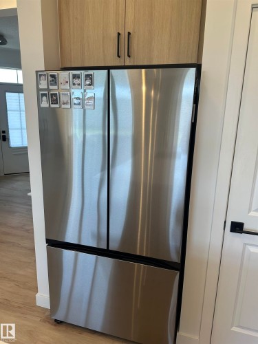 29 Chartres Close, St. Albert, AB - Indoor