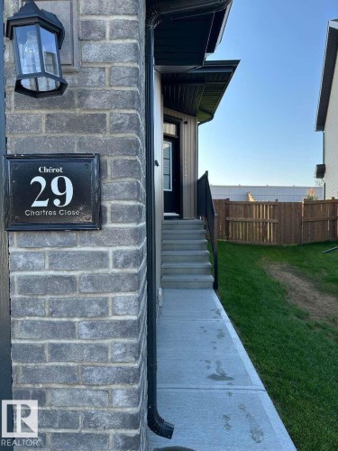 29 Chartres Close, St. Albert, AB - Outdoor