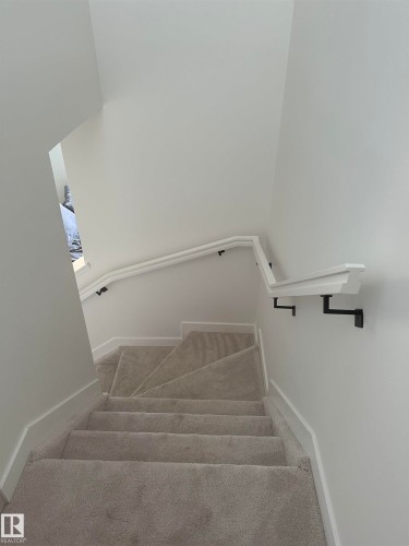 29 Chartres Close, St. Albert, AB - Indoor Photo Showing Other Room