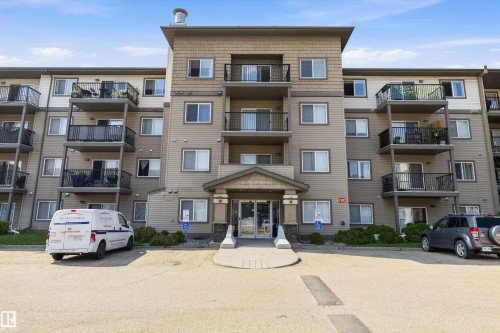 #143 301 CLAREVIEW STATION DR NW  Edmonton, AB T5Y 0J4