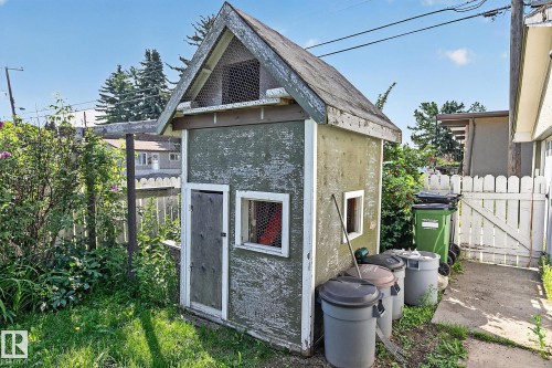 7703 134 Avenue Nw, Edmonton, AB - Outdoor With Exterior
