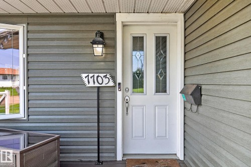 7703 134 Avenue Nw, Edmonton, AB - Outdoor With Exterior