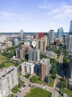 Contemporary high-rise building situated within an urban cityscape - 