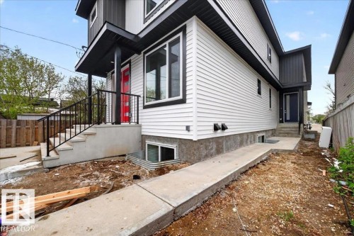 10639 68 Avenue Nw, Edmonton, AB - Outdoor With Exterior