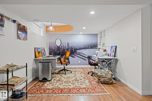 9923 89 Street, Edmonton, AB - Indoor Photo Showing Office