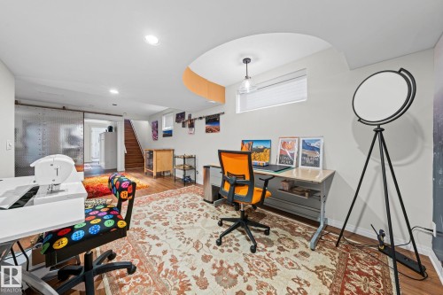 9923 89 Street, Edmonton, AB - Indoor