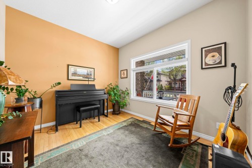 9923 89 Street, Edmonton, AB - Indoor