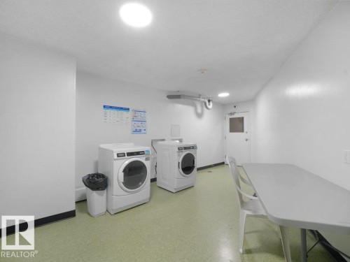 #912 13910 Stony Plain Rd Nw Nw, Edmonton, AB - Indoor Photo Showing Laundry Room