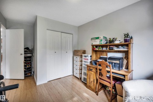 10282 87 Street Nw, Edmonton, AB - Indoor