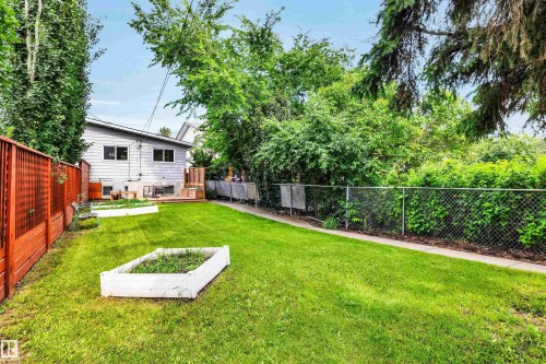 10282 87 Street Nw, Edmonton, AB - Outdoor