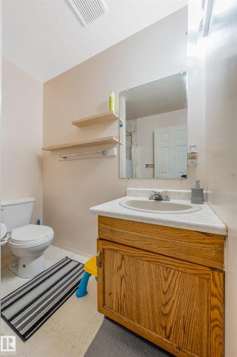 5417 14A Ave, Edmonton, AB - Indoor Photo Showing Bathroom