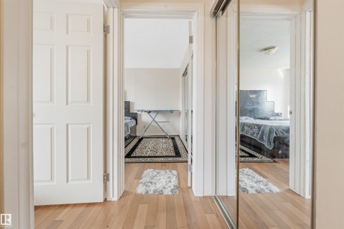 5417 14A Ave, Edmonton, AB - Indoor Photo Showing Other Room