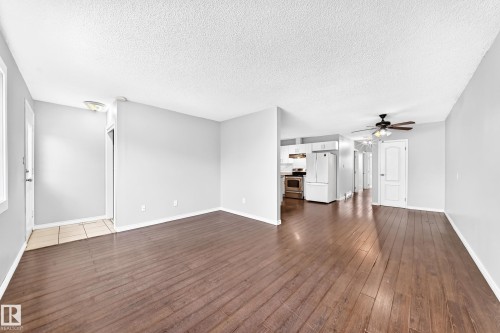 11607 137 Avenue Nw, Edmonton, AB - Indoor Photo Showing Other Room
