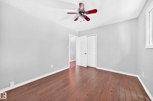 11607 137 Avenue Nw, Edmonton, AB - Indoor Photo Showing Other Room