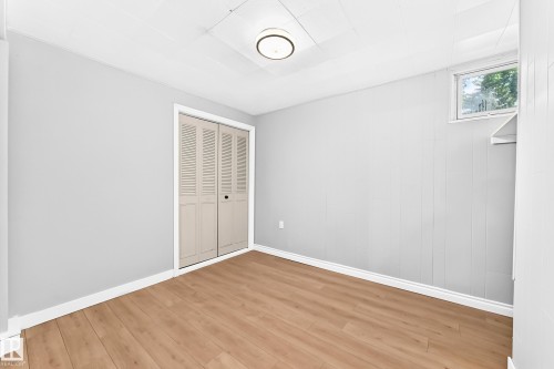 11607 137 Avenue Nw, Edmonton, AB - Indoor Photo Showing Other Room