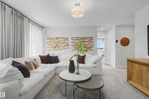 2 Nouveau Drive, St. Albert, AB - Indoor Photo Showing Living Room