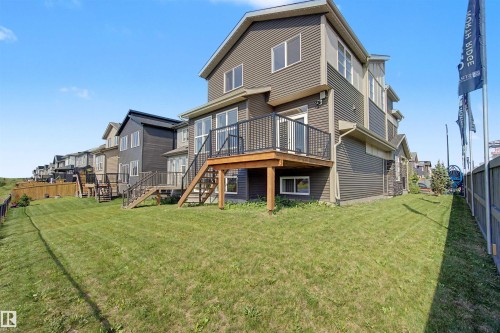 2 Nouveau Drive, St. Albert, AB - Outdoor