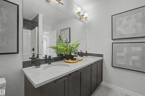 2 Nouveau Drive, St. Albert, AB - Indoor Photo Showing Bathroom