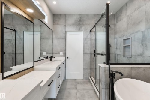 23 Lakevista, Beaumont, AB - Indoor Photo Showing Bathroom