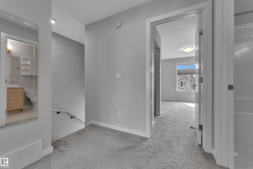 #36 215 Saddleback Rd Nw, Edmonton, AB - Indoor Photo Showing Other Room