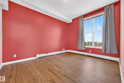 #406 105 Ambleside Dr Sw, Edmonton, AB - Indoor Photo Showing Other Room