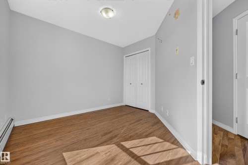 #406 105 Ambleside Dr Sw, Edmonton, AB - Indoor Photo Showing Other Room