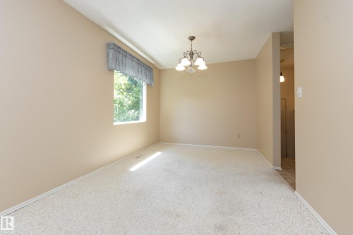 84 Larose Drive, St. Albert, AB - Indoor Photo Showing Other Room