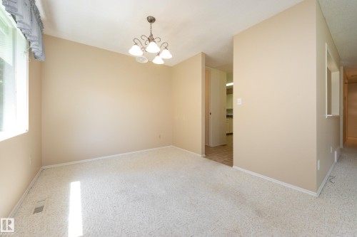 84 Larose Drive, St. Albert, AB - Indoor Photo Showing Other Room