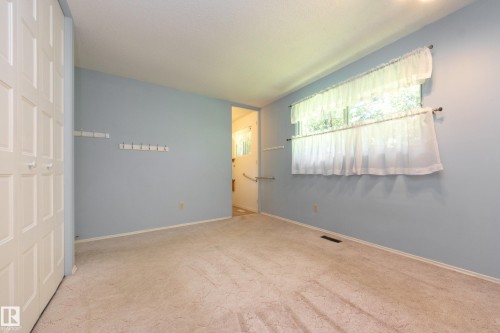 84 Larose Drive, St. Albert, AB - Indoor Photo Showing Other Room