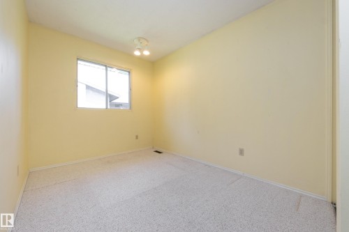 84 Larose Drive, St. Albert, AB - Indoor Photo Showing Other Room