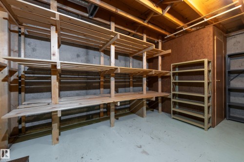 84 Larose Drive, St. Albert, AB - Indoor Photo Showing Other Room