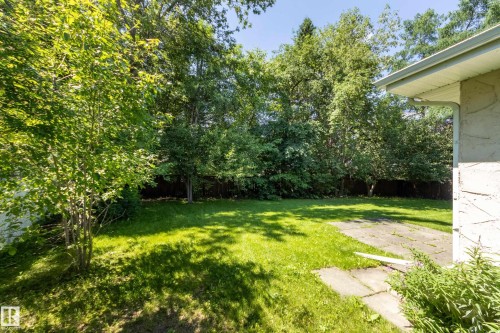 84 Larose Drive, St. Albert, AB - Outdoor