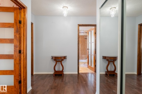 11916 71 Street Nw, Edmonton, AB - Indoor Photo Showing Other Room