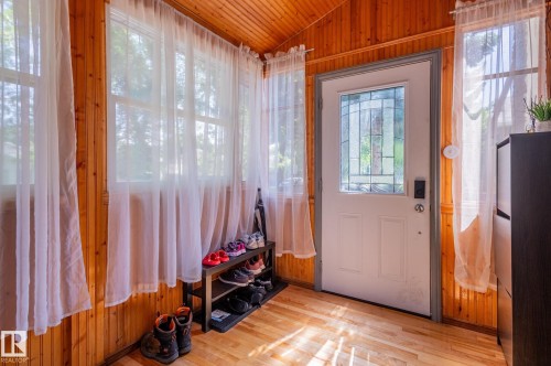 11916 71 Street Nw, Edmonton, AB - Indoor Photo Showing Other Room