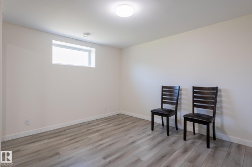 11916 71 Street Nw, Edmonton, AB - Indoor Photo Showing Other Room