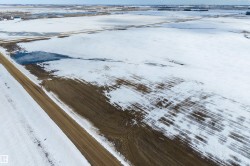 Rge Rd 261 Twp Rd 570   Rural Sturgeon County, AB T8R 1P5