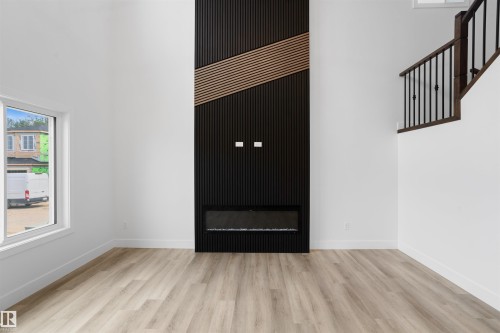 1772 Crossbill Loop Nw, Edmonton, AB - Indoor With Fireplace