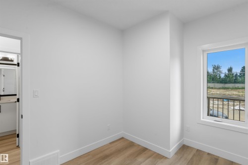1772 Crossbill Loop Nw, Edmonton, AB - Indoor Photo Showing Other Room