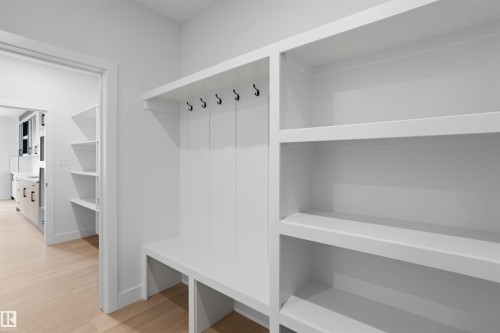 409 Munn Court, Leduc, AB - Indoor With Storage