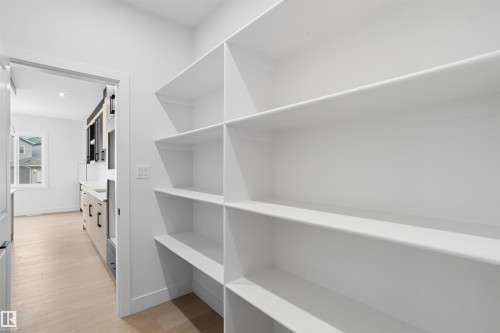 409 Munn Court, Leduc, AB - Indoor With Storage