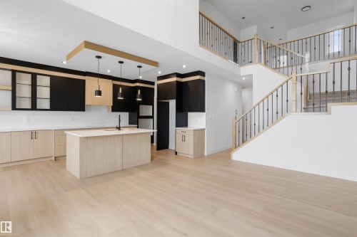 409 Munn Court, Leduc, AB - Indoor Photo Showing Other Room