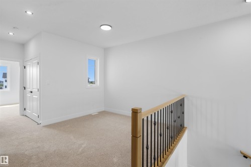 409 Munn Court, Leduc, AB - Indoor Photo Showing Other Room
