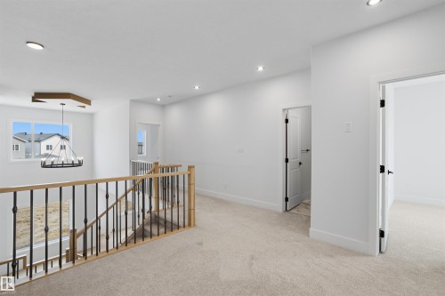 409 Munn Court, Leduc, AB - Indoor Photo Showing Other Room