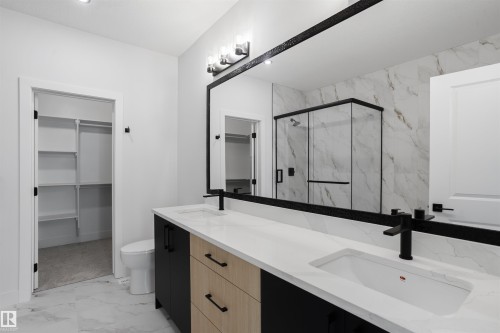 409 Munn Court, Leduc, AB - Indoor Photo Showing Bathroom