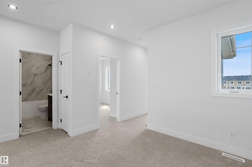 409 Munn Court, Leduc, AB - Indoor Photo Showing Other Room