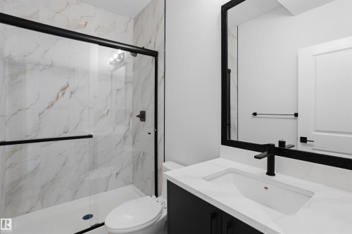 409 Munn Court, Leduc, AB - Indoor Photo Showing Bathroom