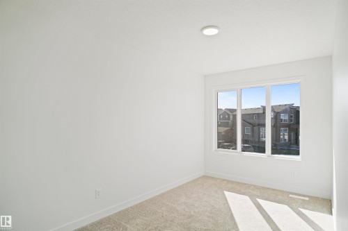 18955 28 Avenue Nw, Edmonton, AB - Indoor Photo Showing Other Room